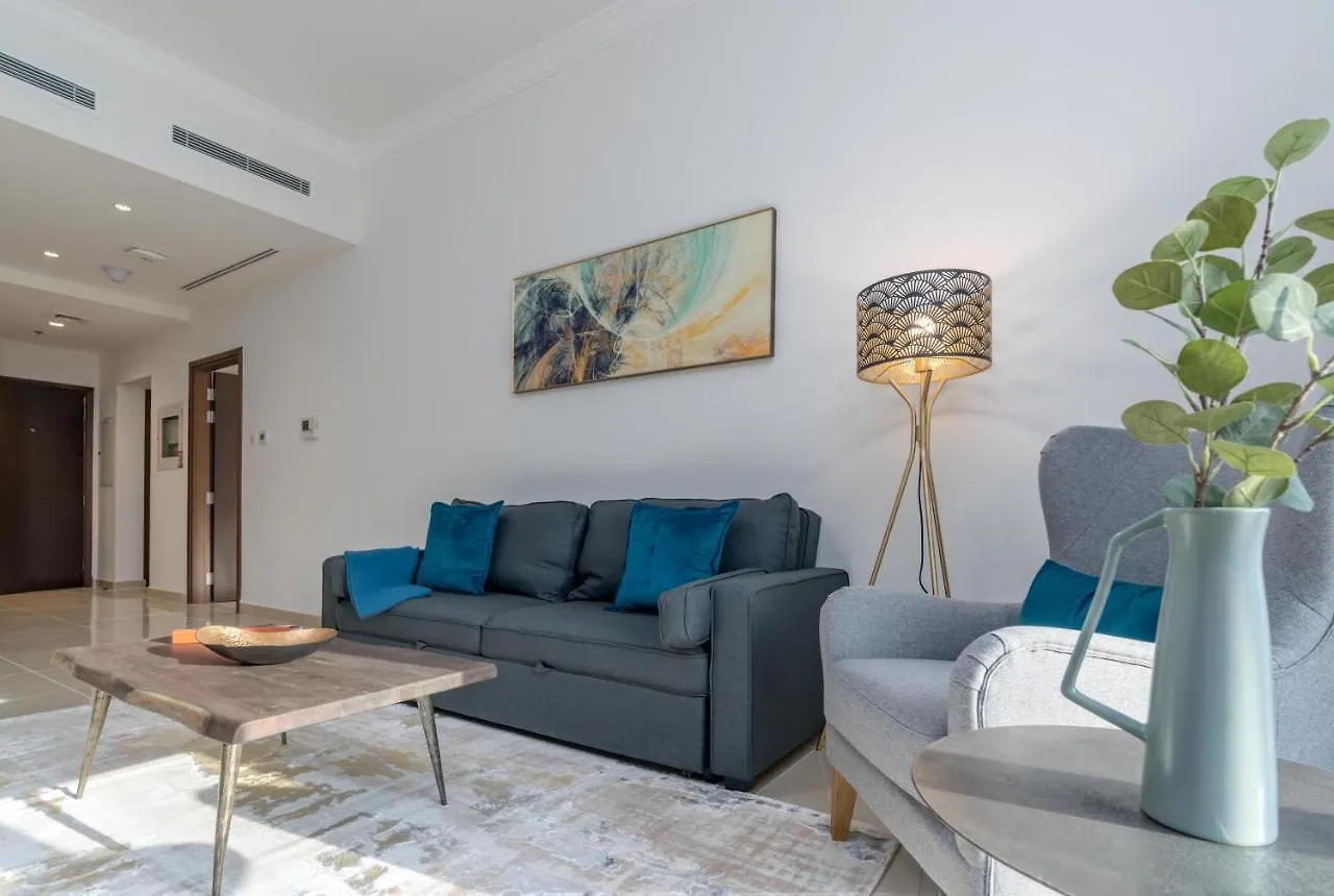 Globalstay At Palm Jumeirah Beachfront Paradise With Pool And Gym Dubaï Émirats arabes unis