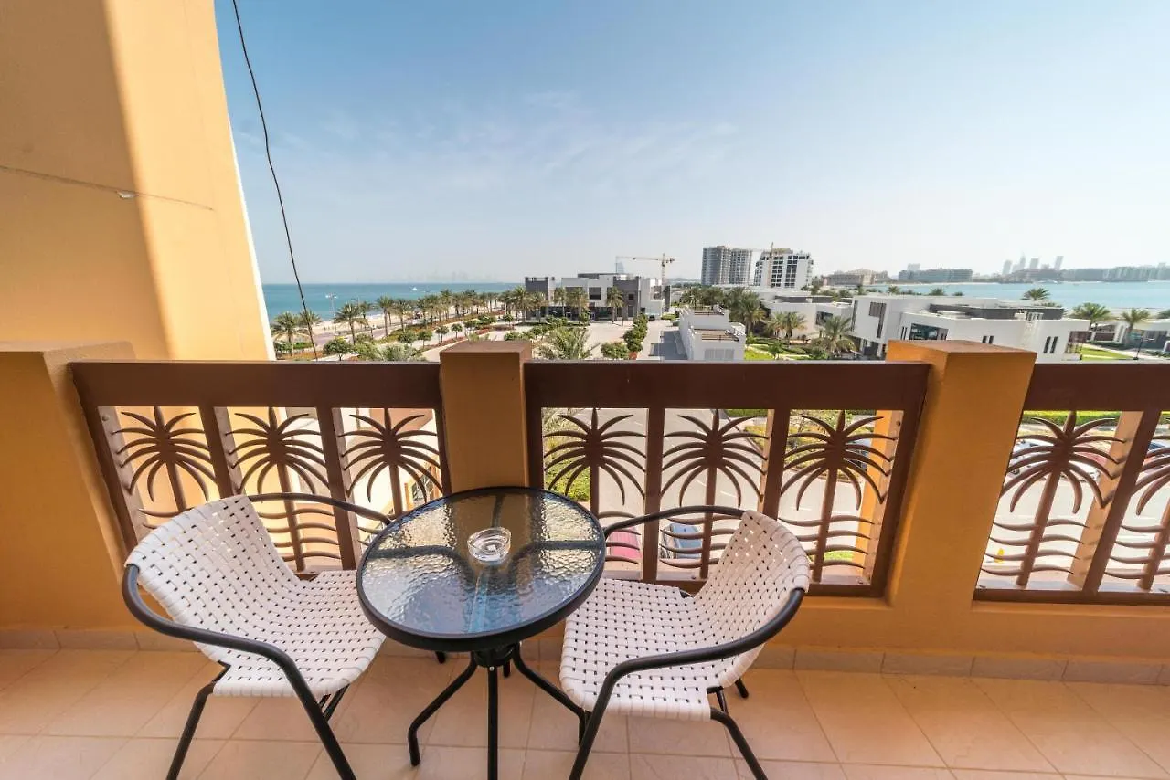Apartment Globalstay At Palm Jumeirah Beachfront Paradise With Pool And Gym Dubai United Arab Emirates