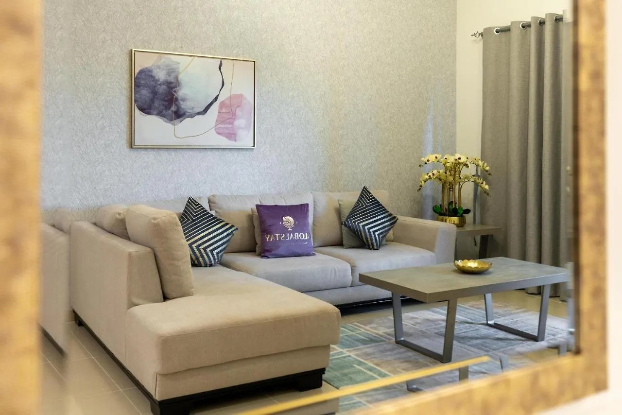 Appartement Globalstay At Palm Jumeirah Beachfront Paradise With Pool And Gym Dubaï