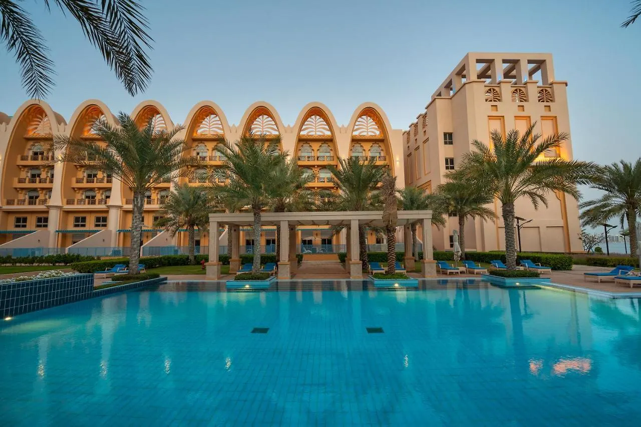 דובאי Globalstay At Palm Jumeirah Beachfront Paradise With Pool And Gym איחוד האמירויות הערביות