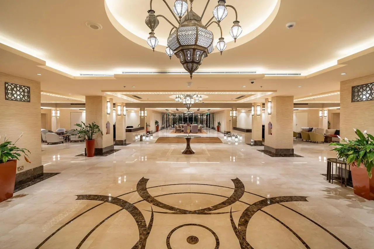 Globalstay At Palm Jumeirah Beachfront Paradise With Pool And Gym Dubaj 0*,  Zjednoczone Emiraty Arabskie