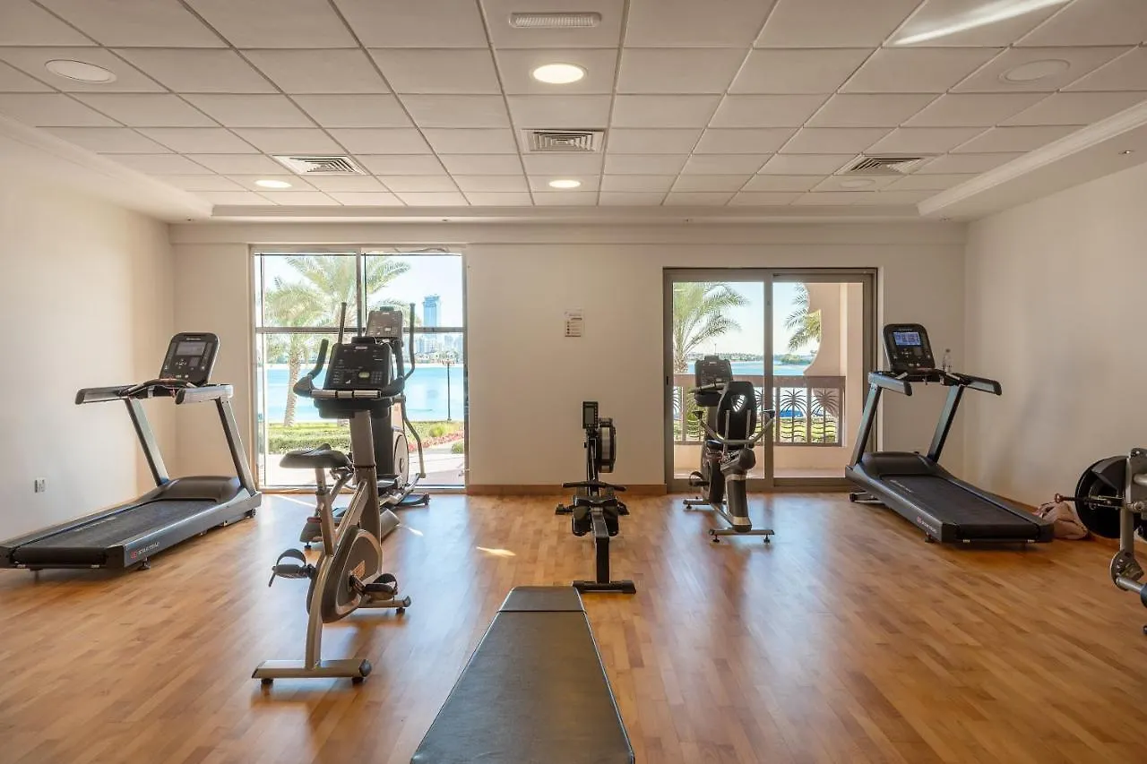 דובאי Globalstay At Palm Jumeirah Beachfront Paradise With Pool And Gym דירה